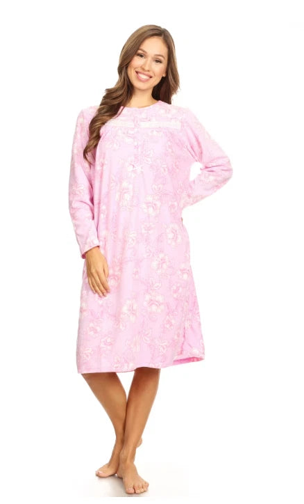 Pretty Woman Nightgown Sleepwear Pajamas Fleece Long Sleeve